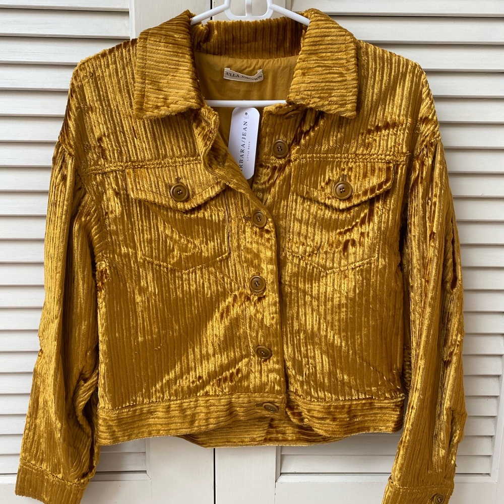 Corduroy gold jacket